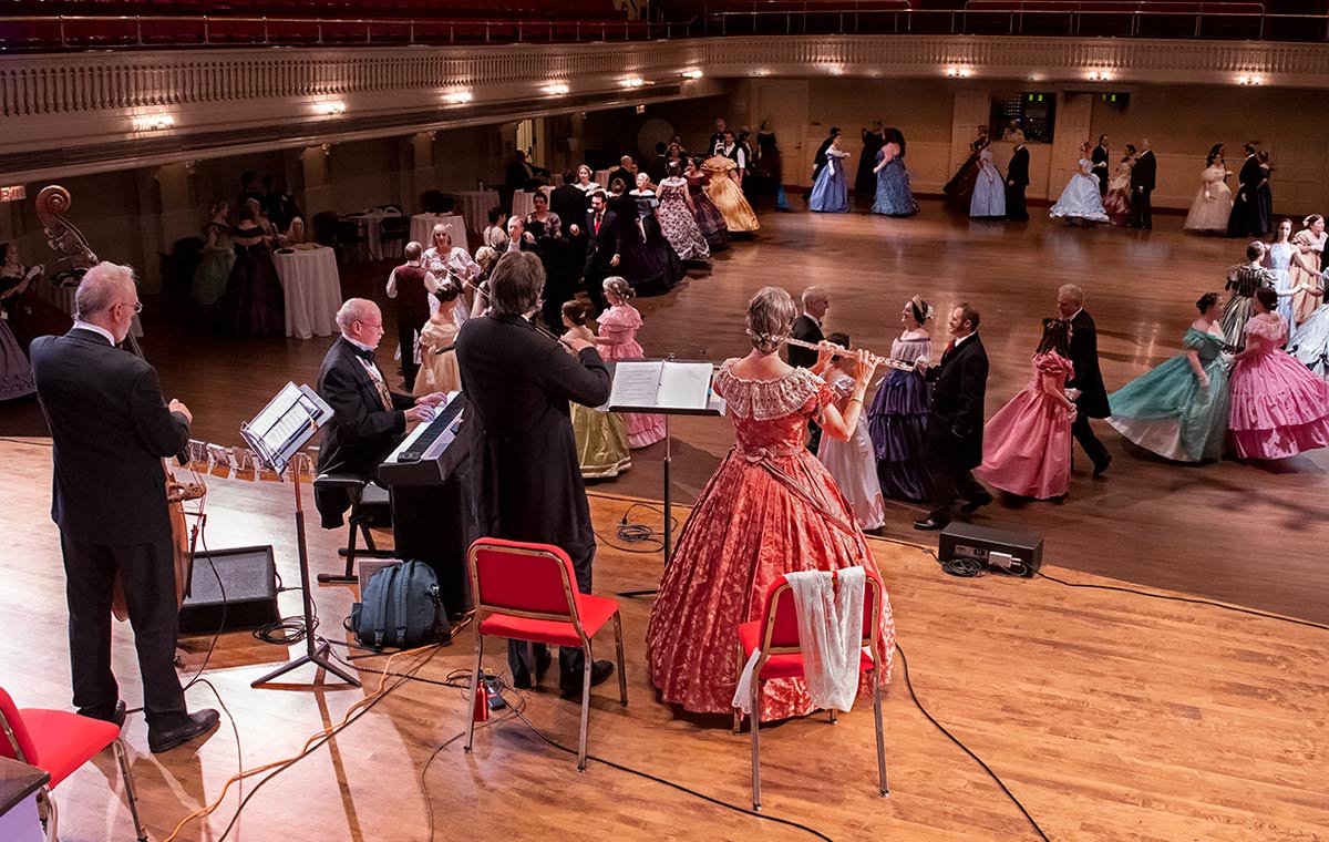 The Victoria and Albert Ball, The Commonwealth Vintage Dancers,9/19
