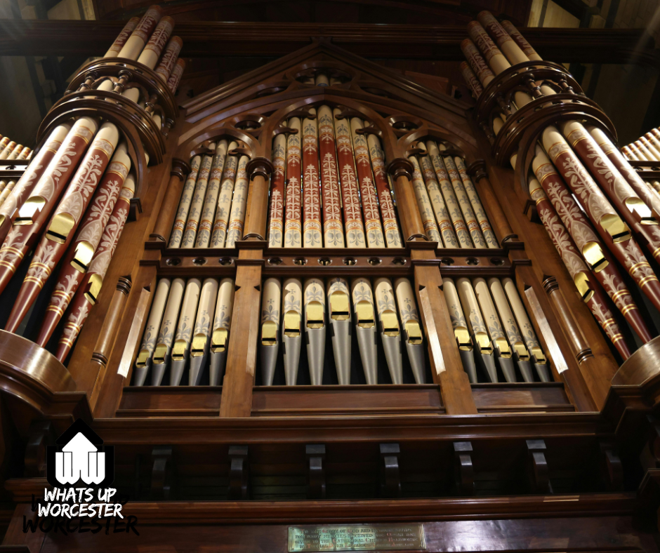 What’s Up Worcester: Step Into the Sounds of Summer: Free Worcester Organ Concerts at Mechanics Hall!